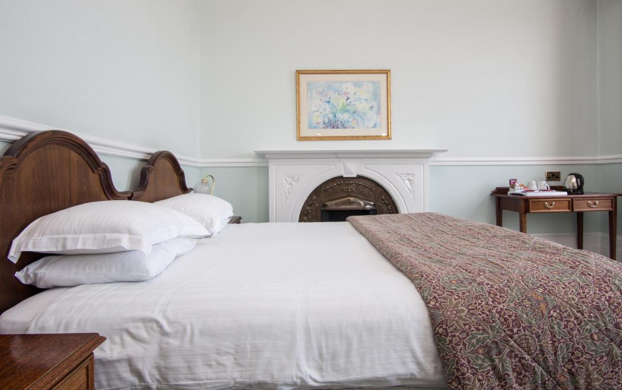 The Queens Hotel Penzance Bagian luar foto