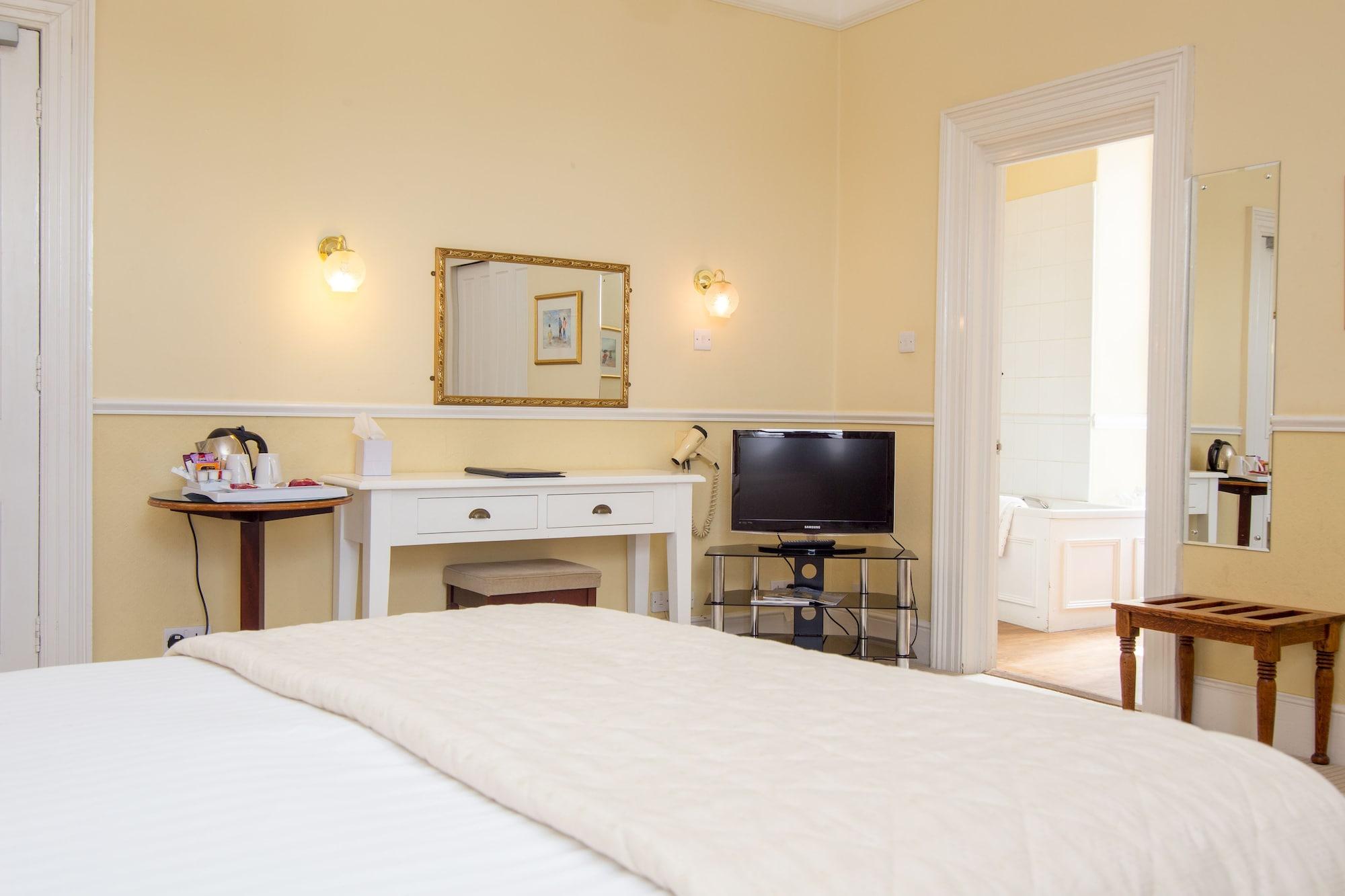 The Queens Hotel Penzance Bagian luar foto