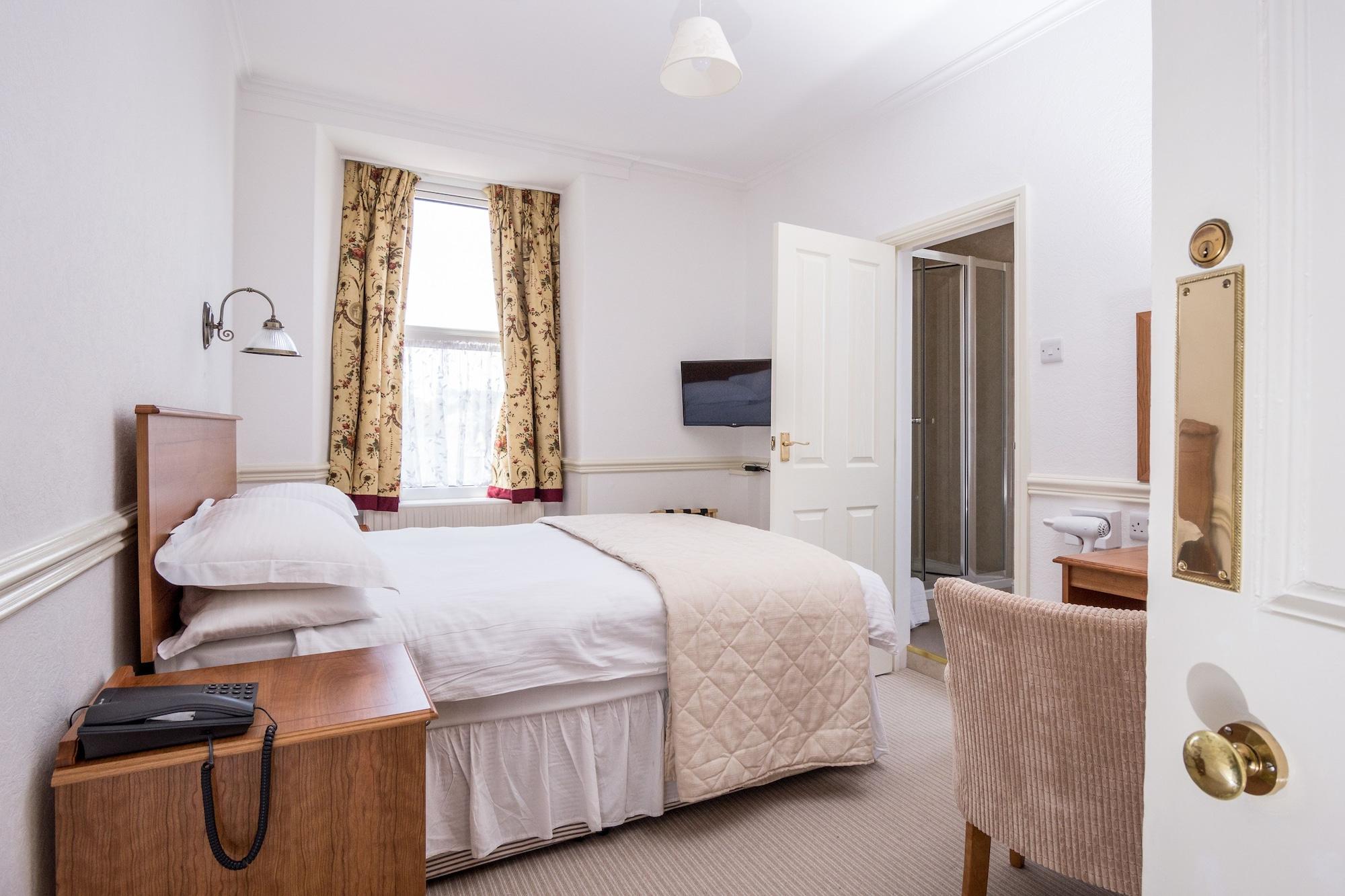 The Queens Hotel Penzance Bagian luar foto
