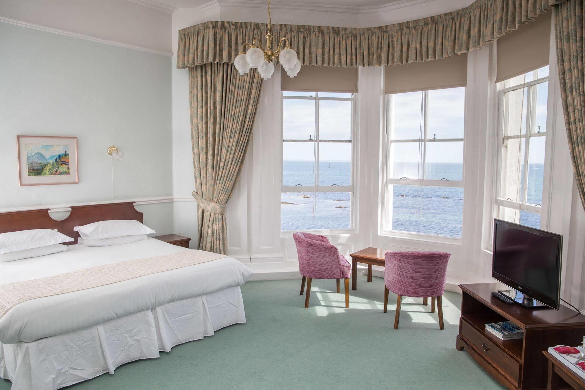 The Queens Hotel Penzance Bagian luar foto