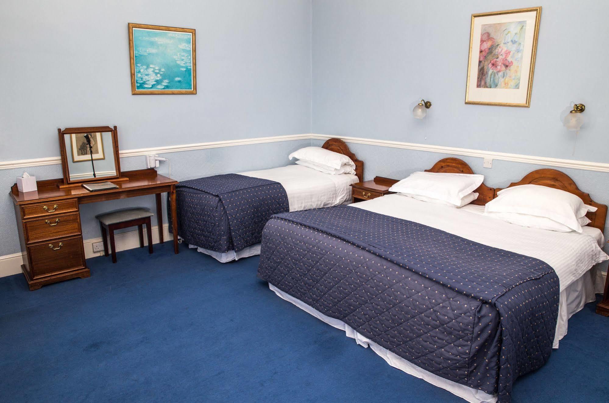 The Queens Hotel Penzance Bagian luar foto