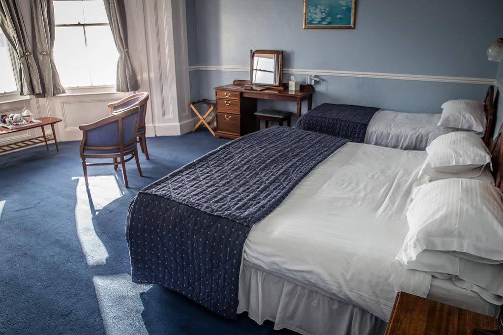 The Queens Hotel Penzance Bagian luar foto